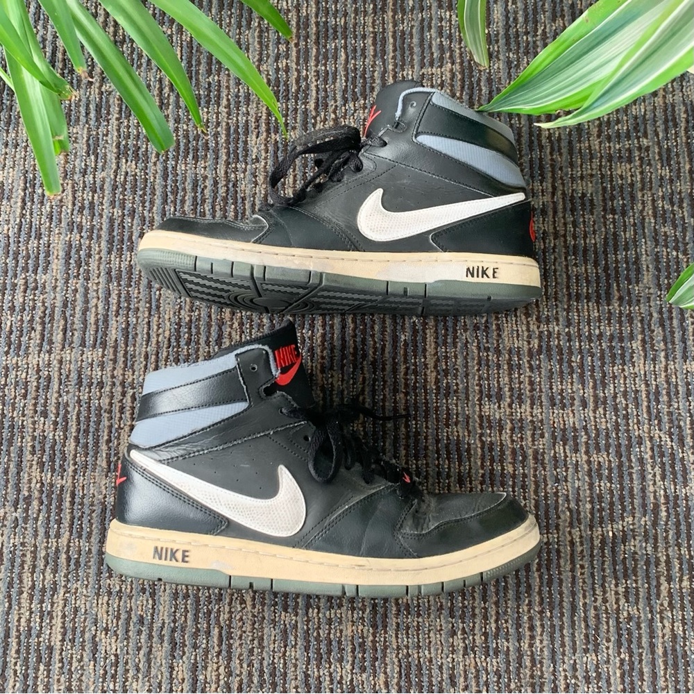 Nike Prestige 4 IV Hi High Top Shoes 584614-014 Men’s SB Dunk Style Size 9 Black
